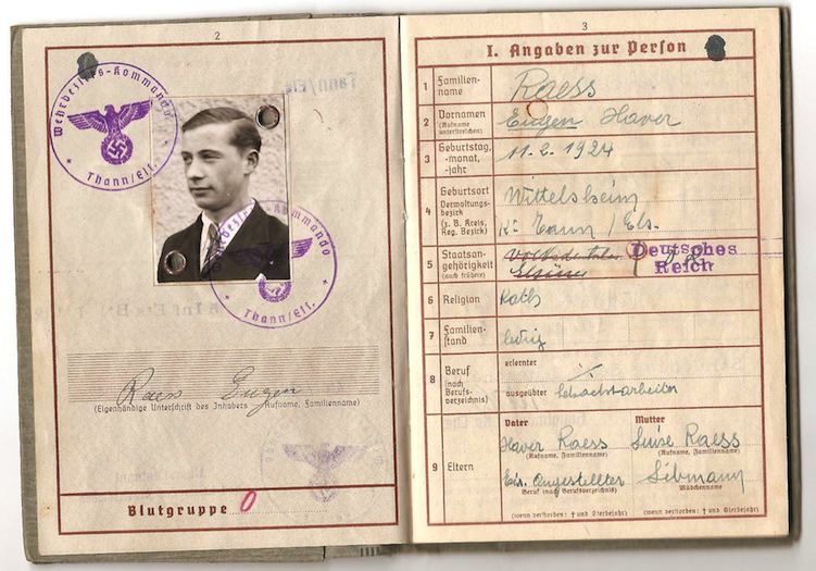 raess_eugene_wehrpass.jpg